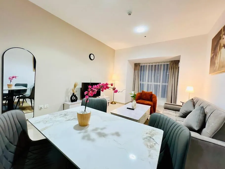 1 Bedroom Flat, Luxury Amenities, Opp Beach & Club With Free Parking In Dubai Marina 0*,  United Arab Emirates