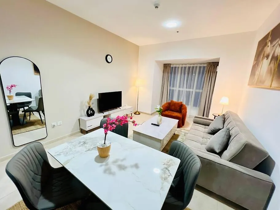 1 Bedroom Flat, Luxury Amenities, Opp Beach & Club With Free Parking In Dubai Marina 0*,