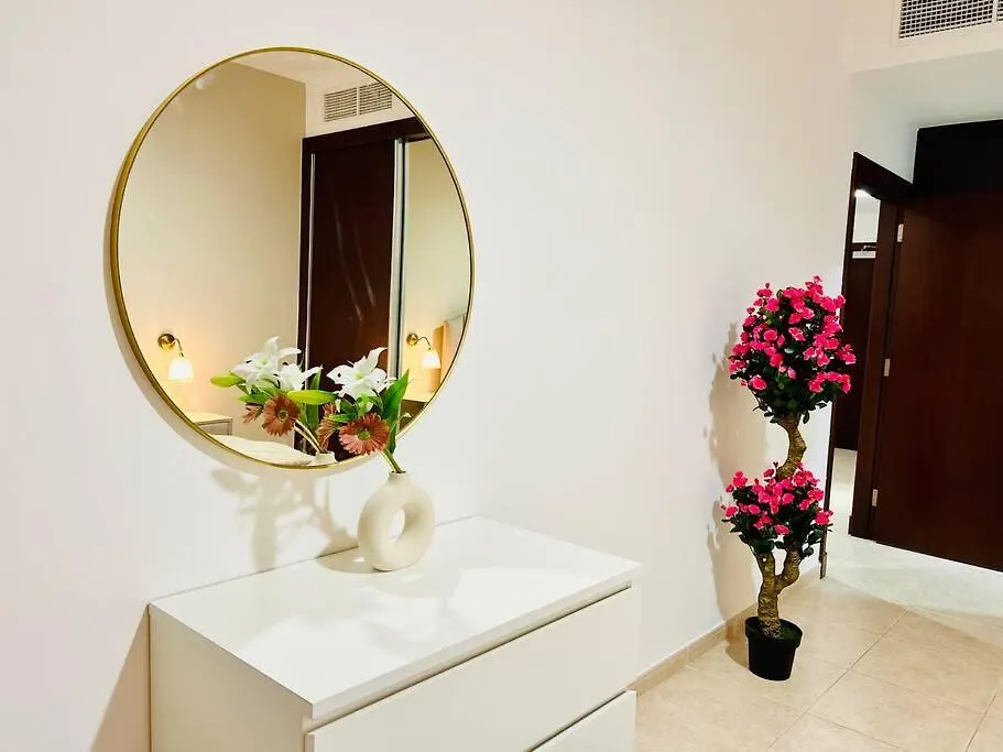 1 Bedroom Flat, Luxury Amenities, Opp Beach & Club With Free Parking In Dubai Marina 0*,  United Arab Emirates