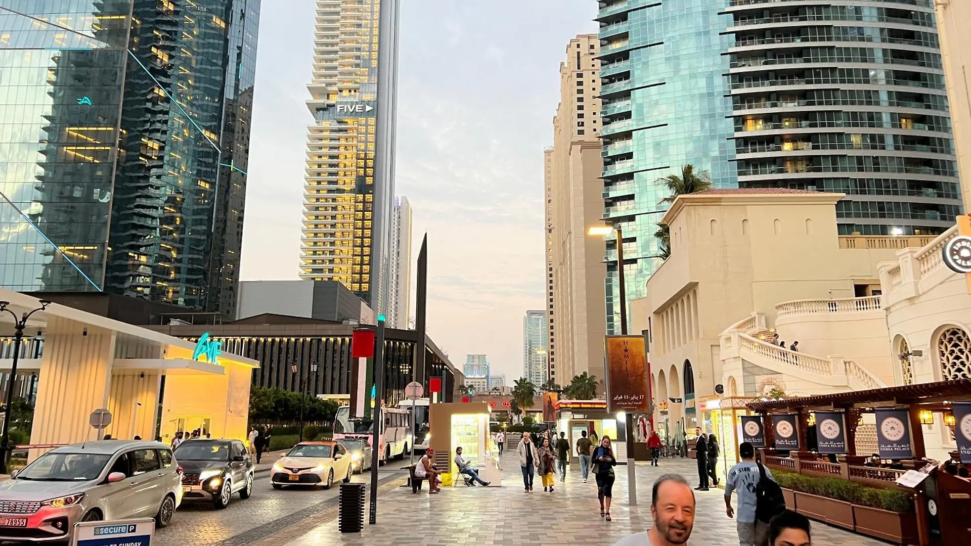 Apartment 1 Bedroom Flat, Luxury Amenities, Opp Beach & Club With Free Parking In Dubai Marina United Arab Emirates